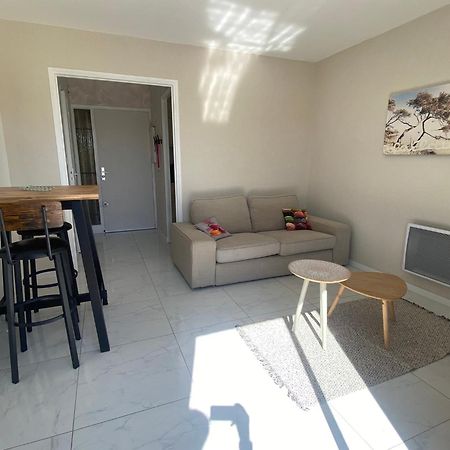 Appartement Cosy A Sanary Plage De Portissol-Climatise-Parking Prive Sanary-sur-Mer Exterior foto