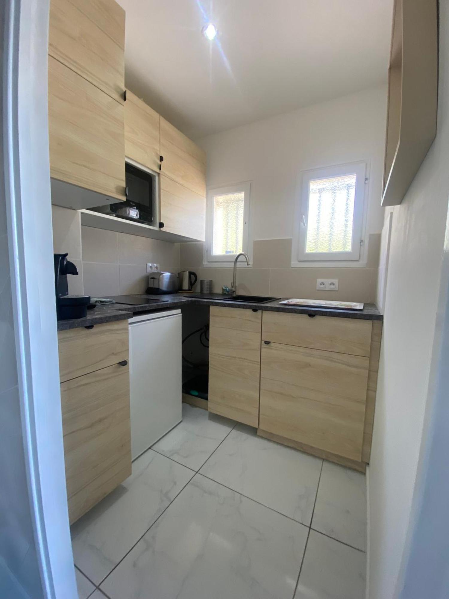 Appartement Cosy A Sanary Plage De Portissol-Climatise-Parking Prive Sanary-sur-Mer Exterior foto